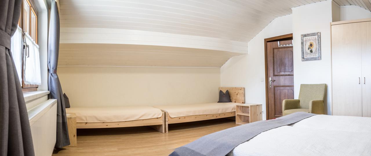 Haus Bacher Fulpmes Exterior foto